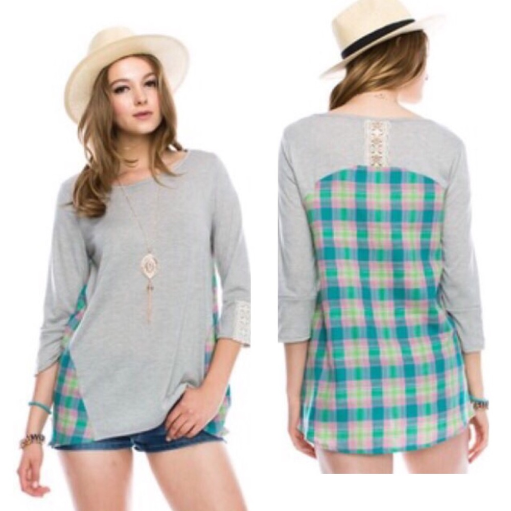 Cute Plaid and Lace Gray Top 🤩